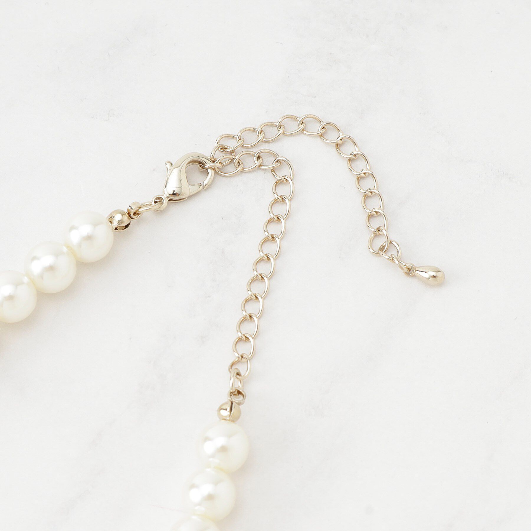 SunaUna「【セレモニーにも！】チェーン＆プラスチックパールショートネックレス」|ネックレス|