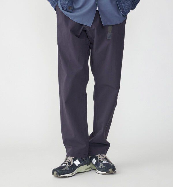 SHIPS「【SHIPS別注】GRAMiCCi: 4WAYストレッチ マットナイロン テーパード NN パンツ」|チノ|