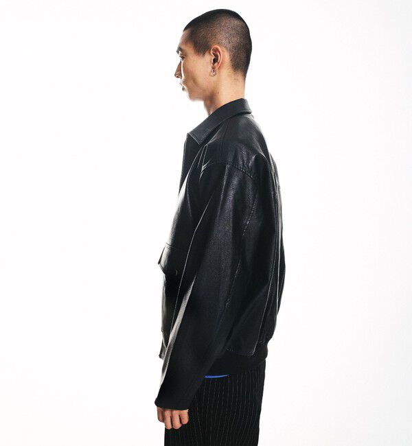 SHIPS「City Ambient Products: 合成皮革 ショート ジップ ブルゾン」|ブルゾン・スタジャン|