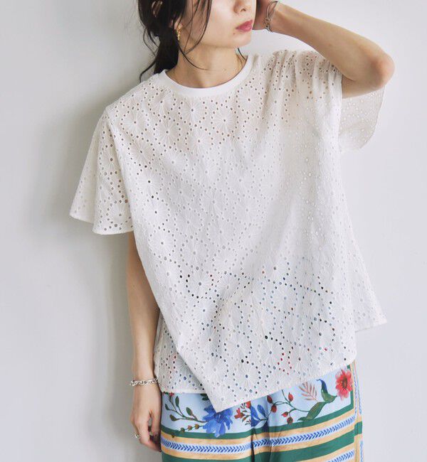 quaranciel「quaranciel:〈手洗い可能〉フラワー 刺繍 アイレット ハーフスリーブ プルオーバー」|シャツ・ブラウス|