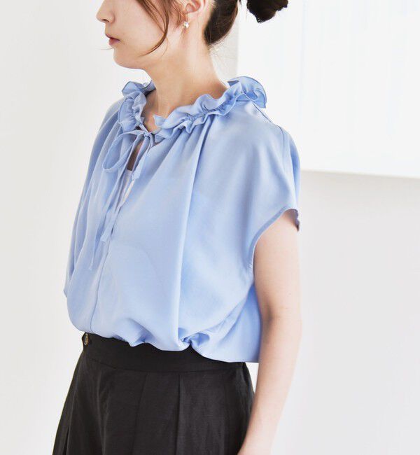 quaranciel「quaranciel:〈洗濯機可能〉フリルカラー リボン フレンチスリーブ ブラウス」|シャツ・ブラウス|