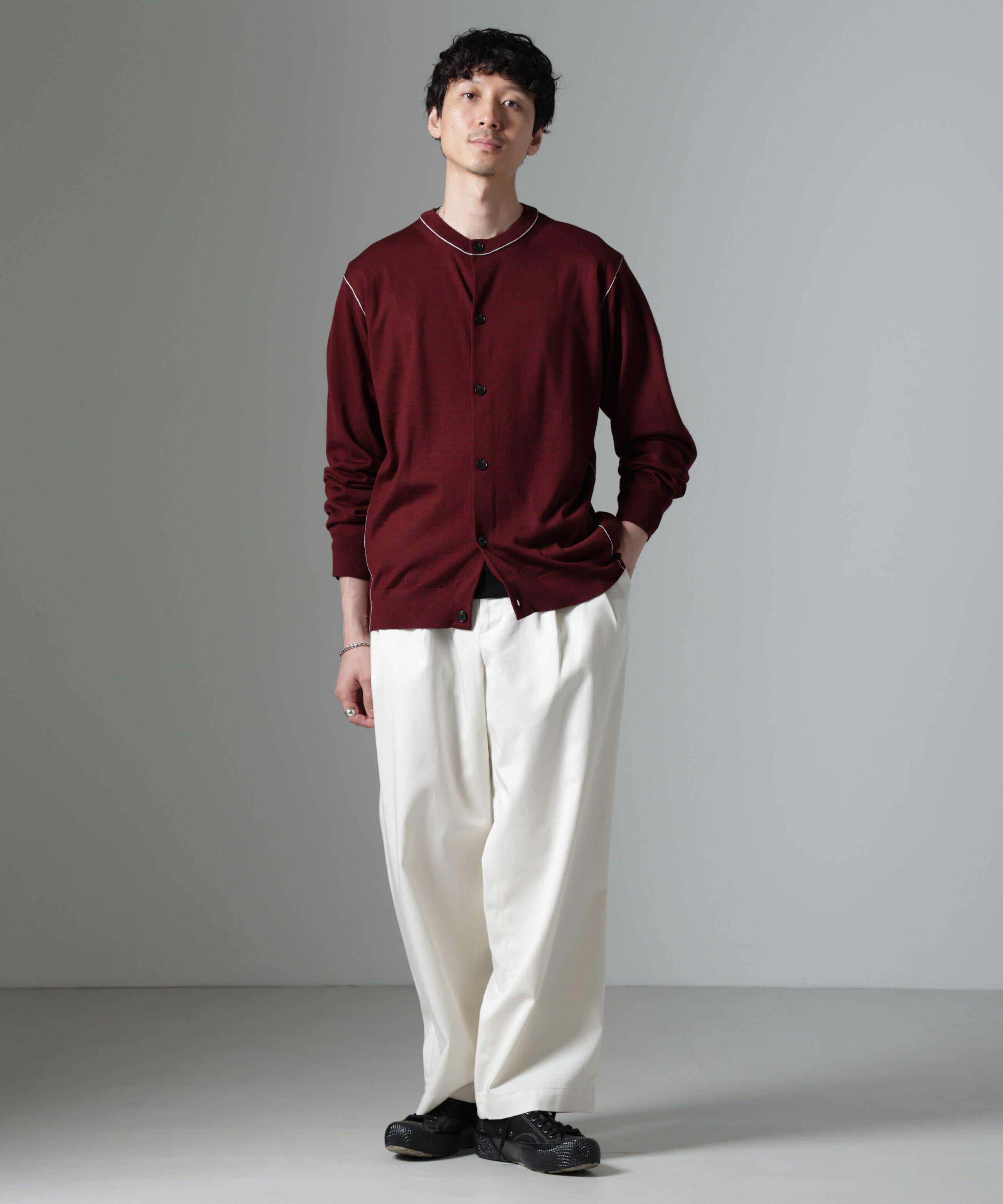 nano･universe「コントラストラインクルーネックカーディガン」|ニット・セーター|