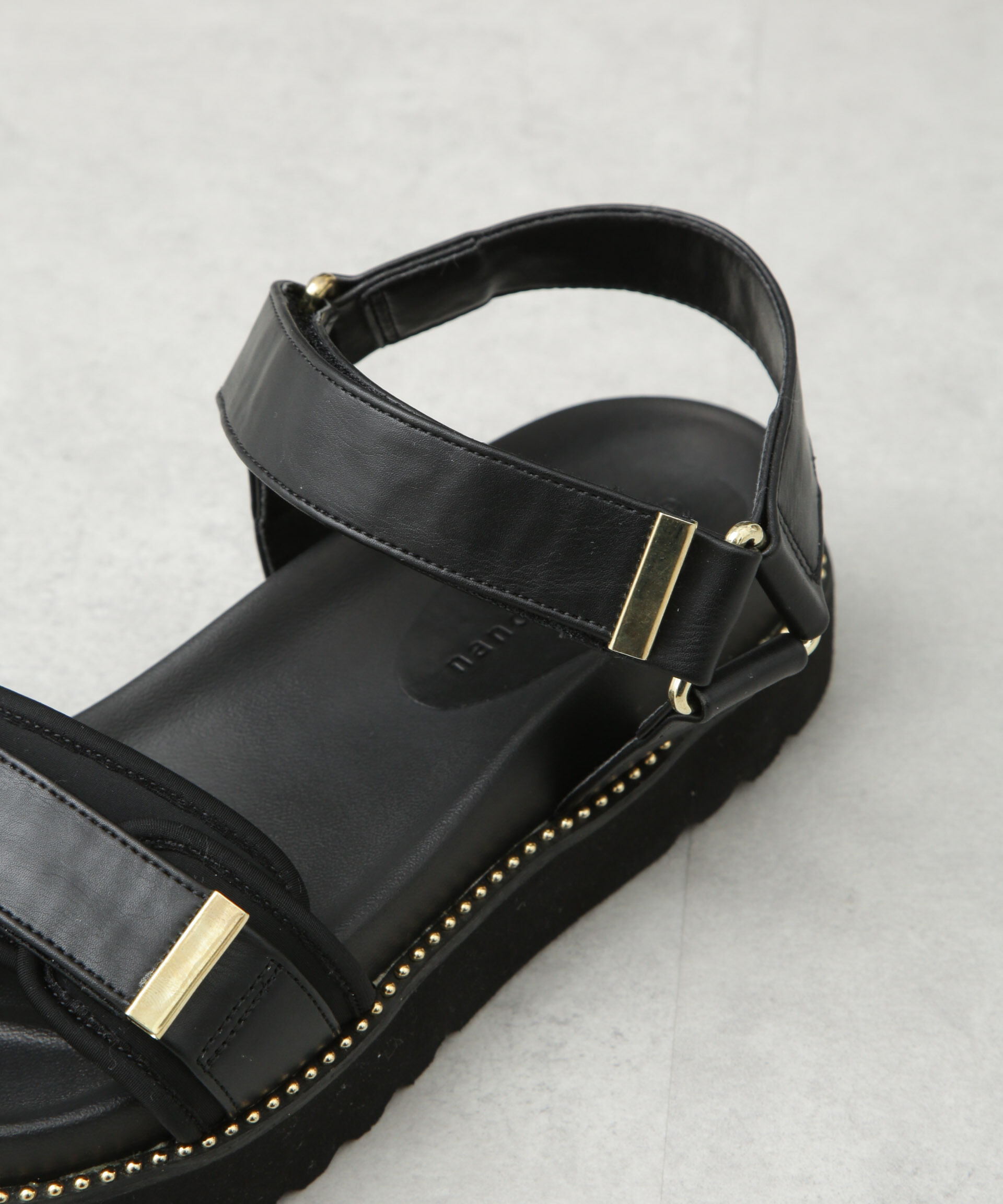 nano･universe「ベルトプラットフォームサンダル」|ビジネス・ドレスシューズ|