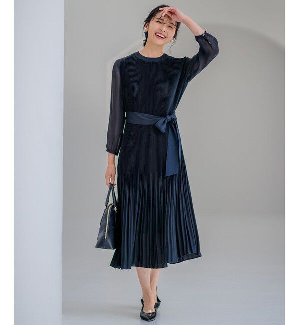 23区「【VERYコラボ】シャイニーアムンゼン プリーツ ワンピース」|ワンピース|