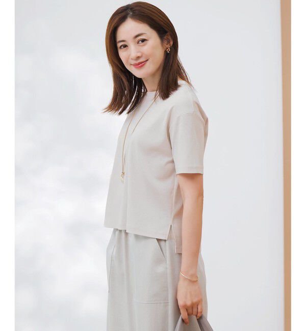 23区「【速乾性/汗じみ防止】半袖 クロップド IT Tシャツ」|Tシャツ・カットソー|ベージュ系