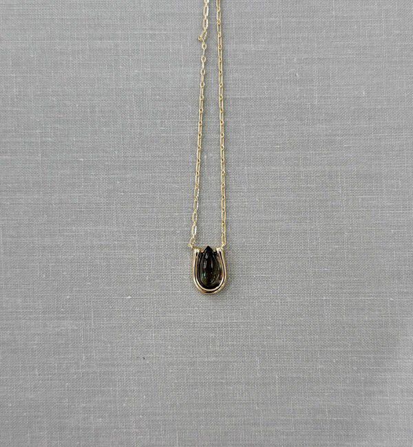 fredy emue「ドロップチューリップネックレス」|ネックレス|