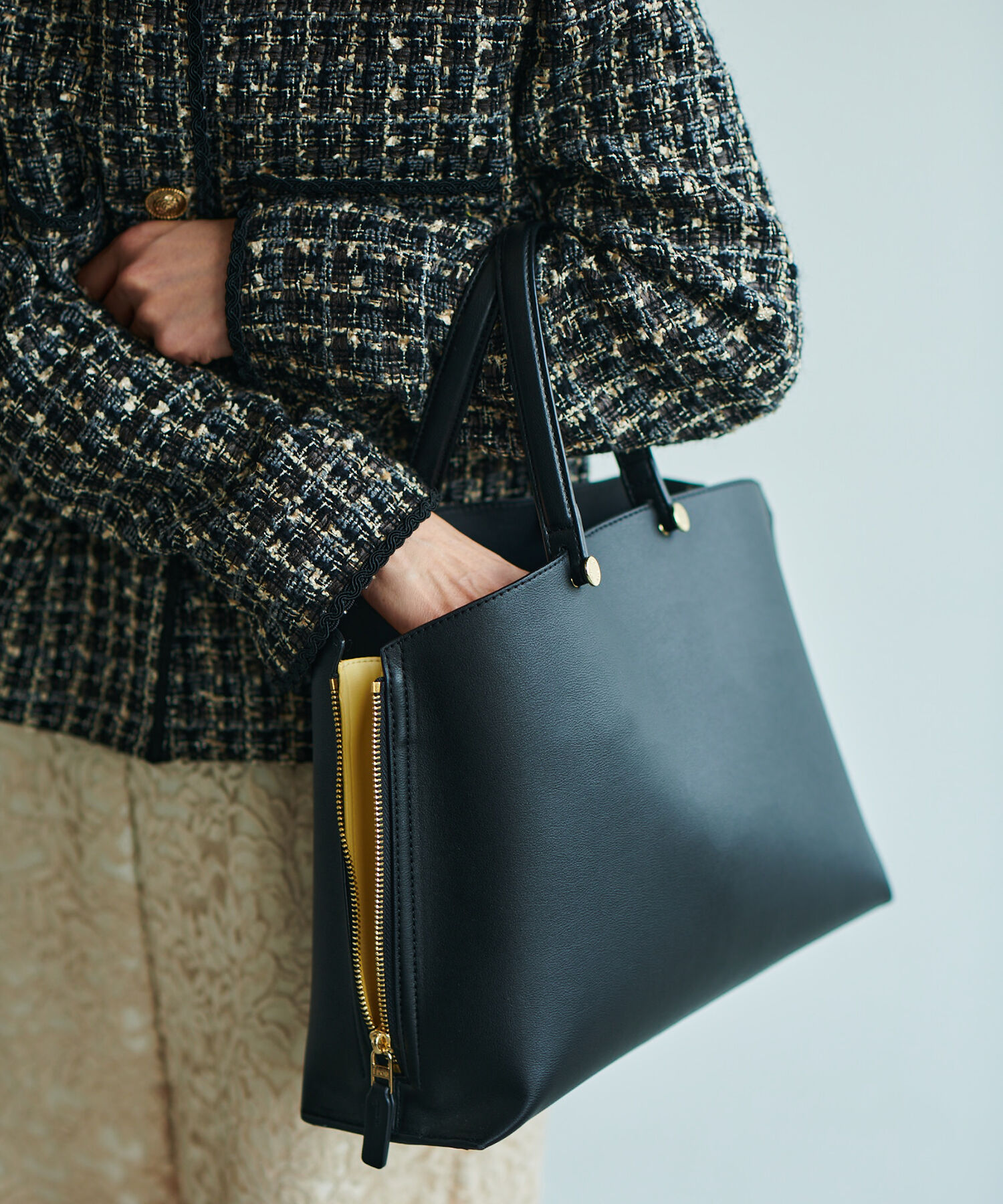 E'POR「【E'POR】Y BAG Medium（サイドジップトートバッグ）/一部WEB限定」|ハンドバッグ|