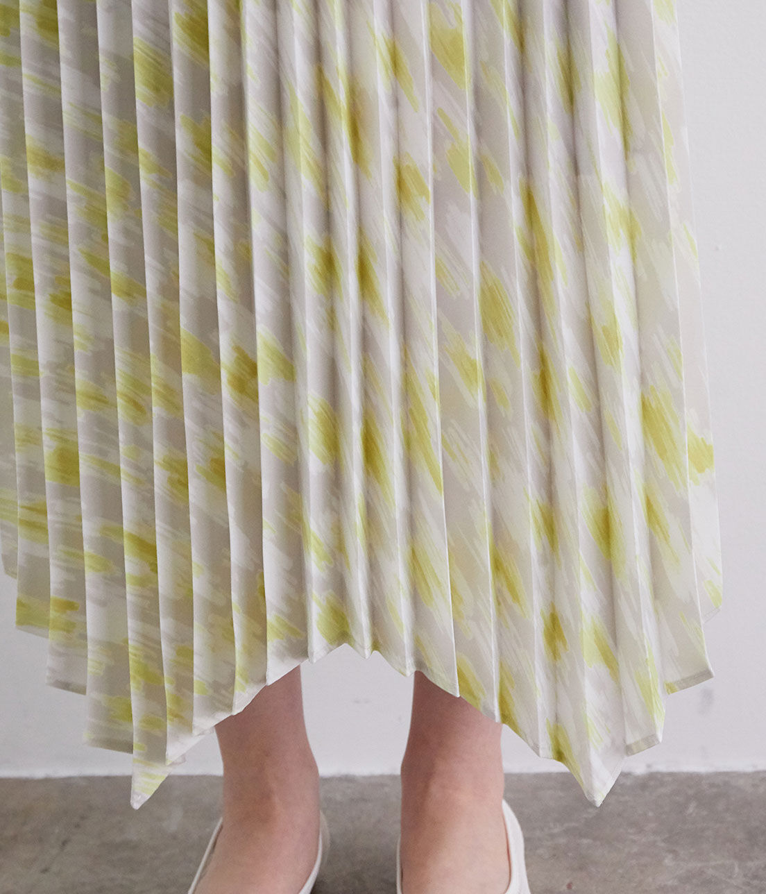 VIS「【ドラマ着用】イレヘムプリーツスカート」|スカート|