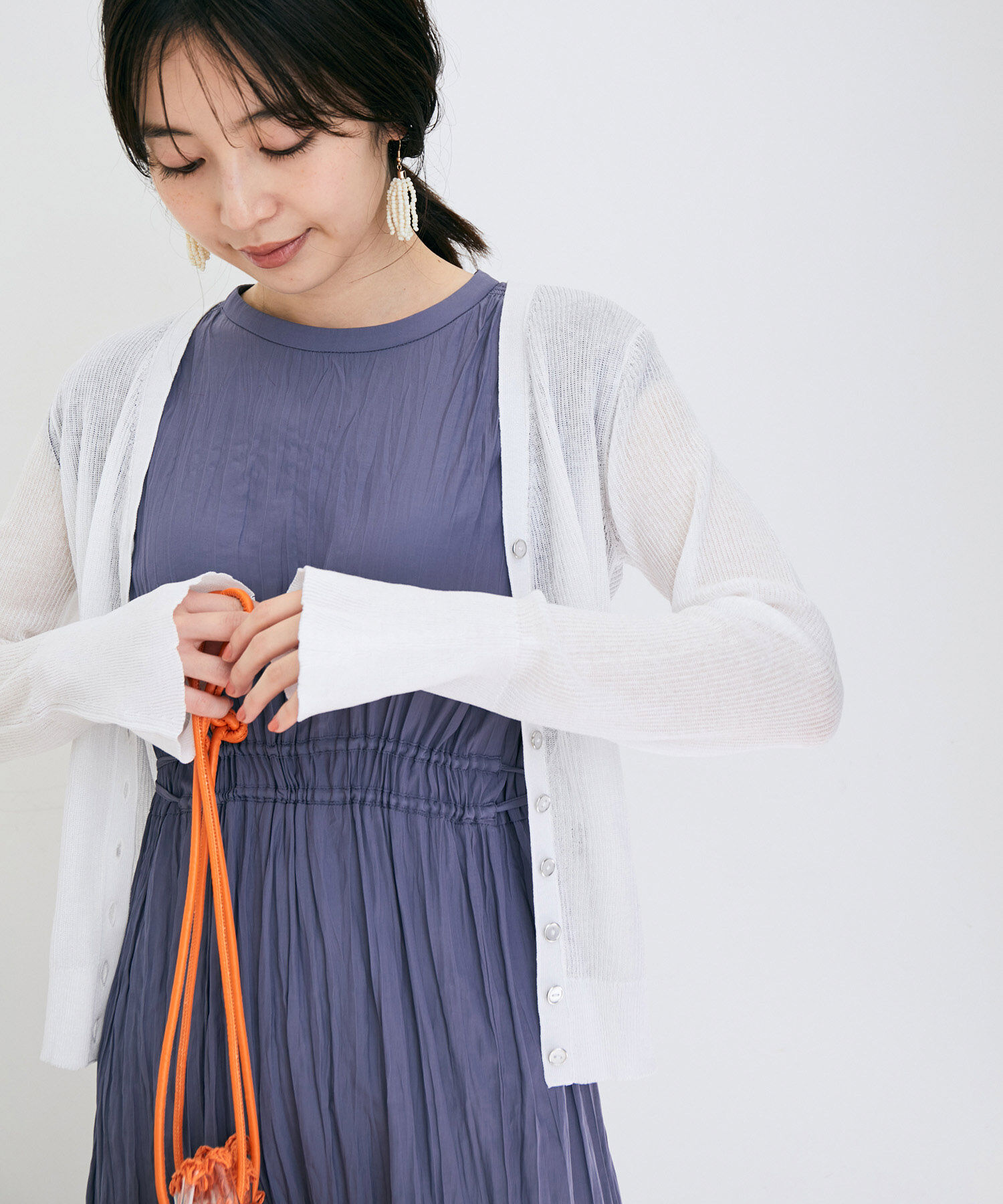 VIS「シアーリブVネックカーディガン」|カーディガン|ホワイト(10)