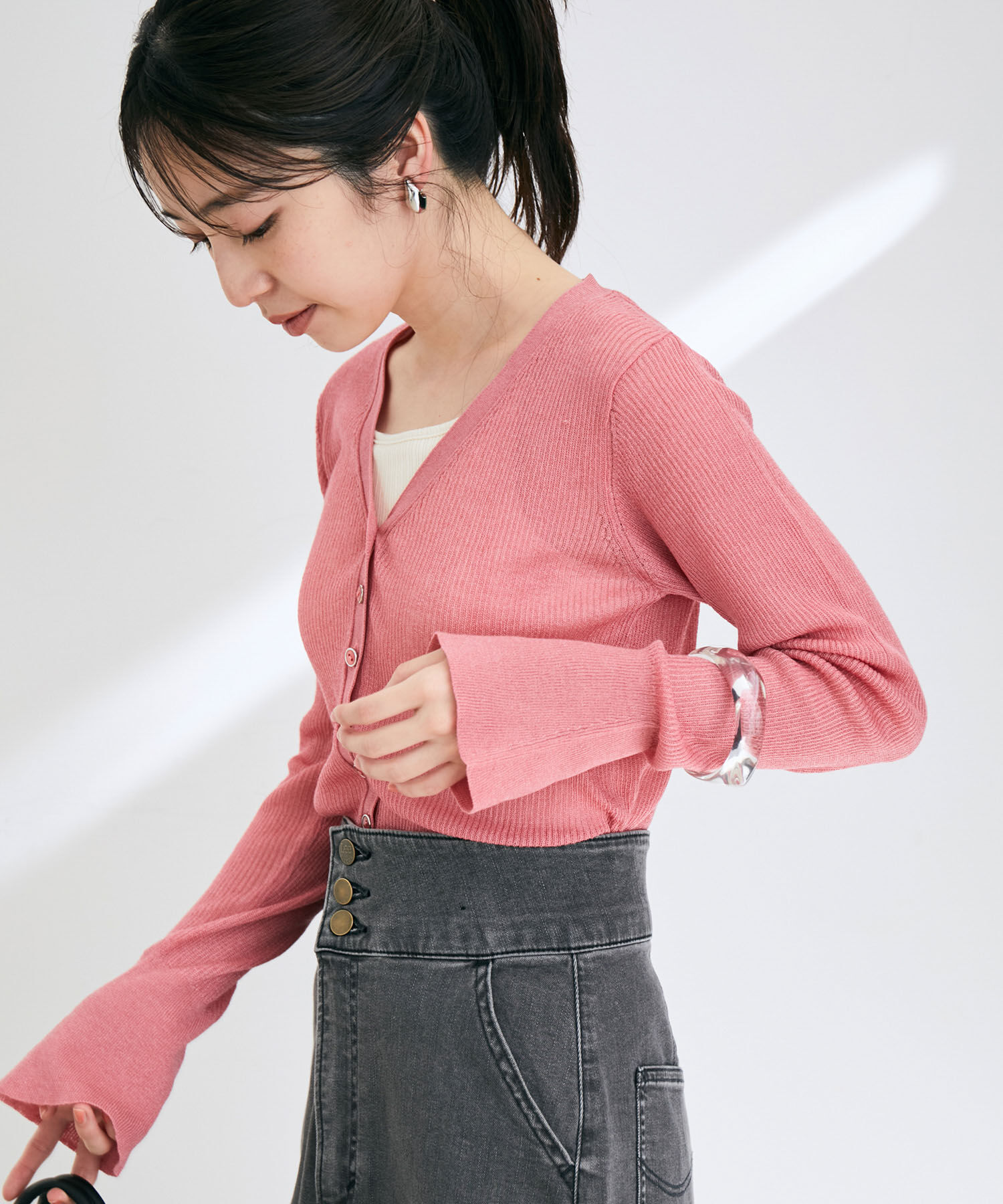 VIS「シアーリブVネックカーディガン」|カーディガン|