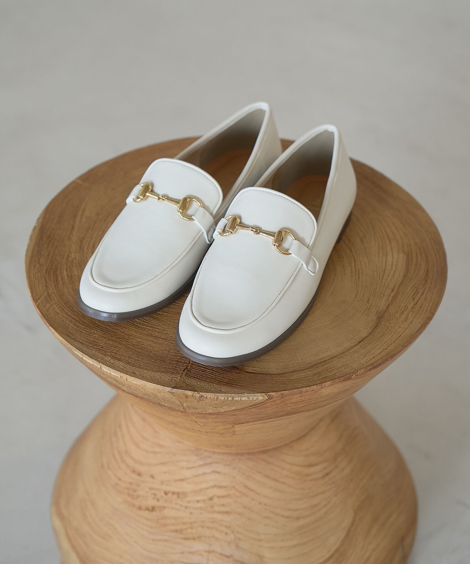 Juze「【HARUTA】【晴雨兼用・抗菌防臭】ソフトビットローファー」|ローファー|オフホワイト(15)