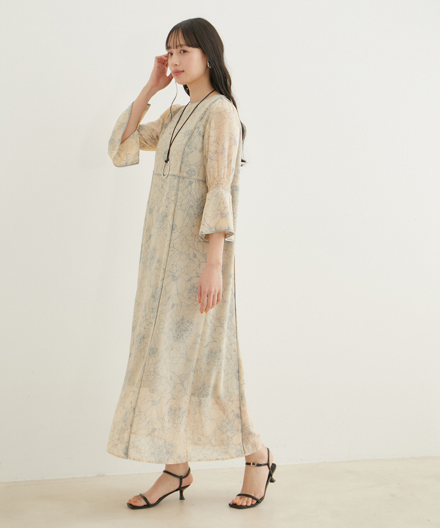 VIS「【WEB限定】配色パイピング袖バルーンワンピース【洗える】」|ワンピース|