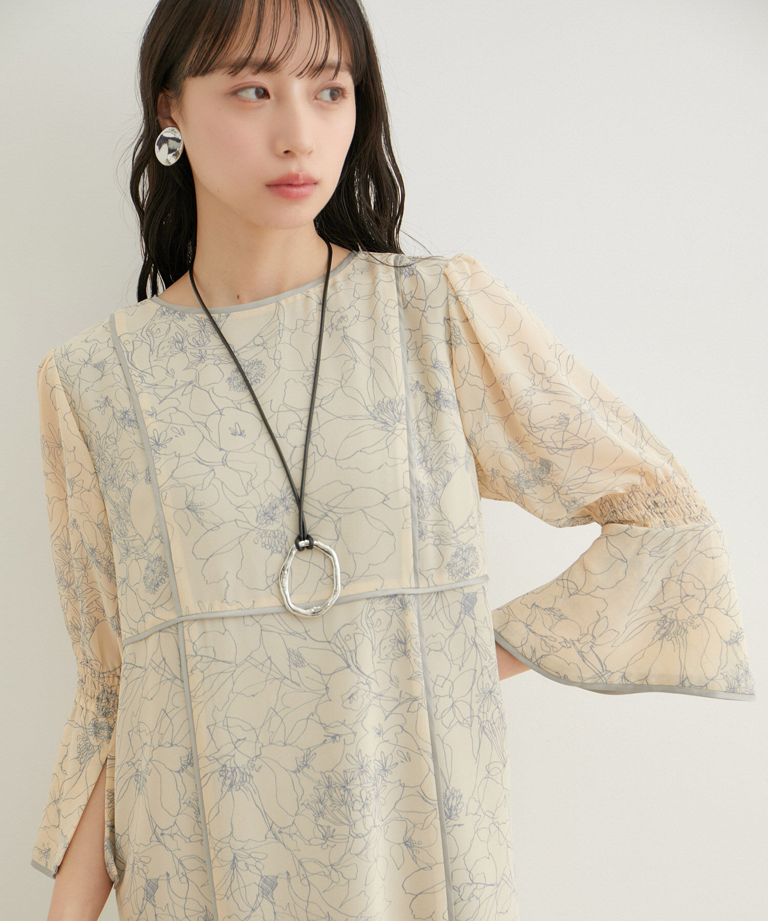 VIS「【WEB限定】配色パイピング袖バルーンワンピース【洗える】」|ワンピース|