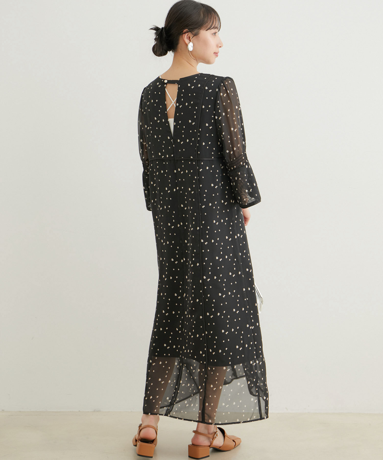 VIS「【WEB限定】配色パイピング袖バルーンワンピース【洗える】」|ワンピース|ブラック系(02)