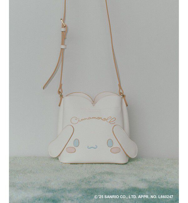 VIS「【WEB/一部店舗限定】【シナモロール】VIS別注ダブルフェイスハートカットバッグ(ミニ)」|ショルダー・メッセンジャー|