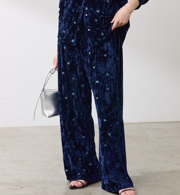  「クラッシュベロア刺繍パンツ」|チノ|ネイビー