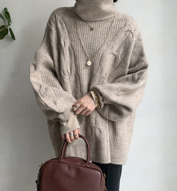  「【WEB限定】ケーブルタートルニット」|ニット・セーター|