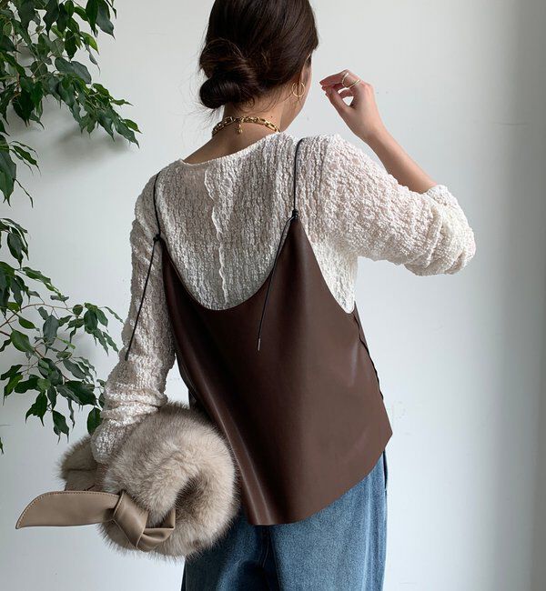  「【WEB限定】フェイクレザービスチェ」|シャツ・ブラウス|