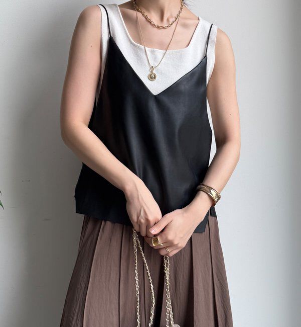  「【WEB限定】フェイクレザービスチェ」|シャツ・ブラウス|