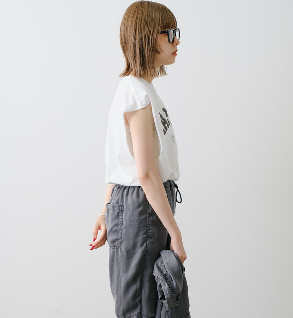  「【WHIMSIC/新色追加】ロゴプリントスリーブレスTシャツ」|キャミソール|