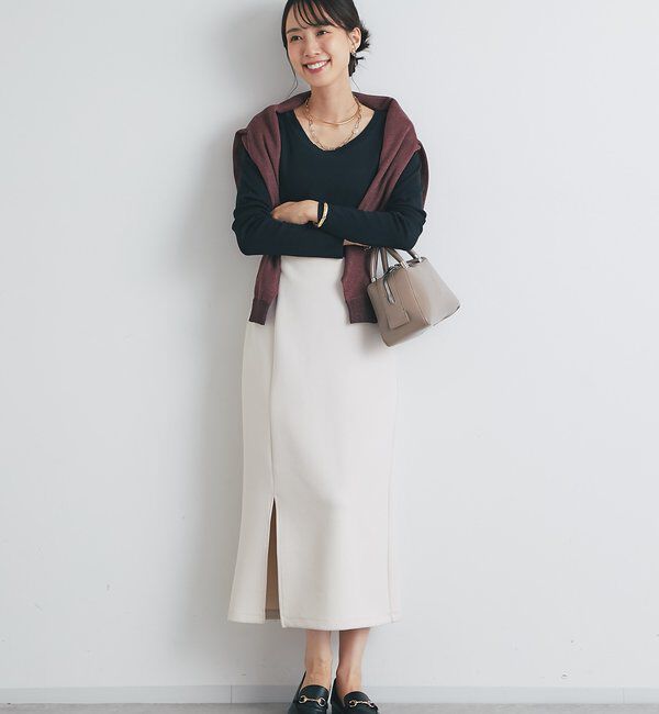  「《累計販売１万枚突破！・全骨格着やせ》スリットダンボールナロースカート」|スカート|