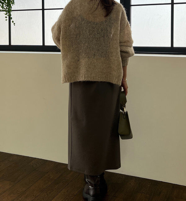  「《累計販売１万枚突破！・全骨格着やせ》スリットダンボールナロースカート」|スカート|