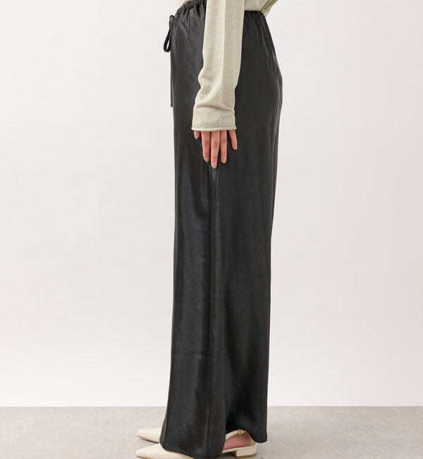  「《ソフトな艶やかさで上品見え》ビンテージサテンスカート」|スカート|