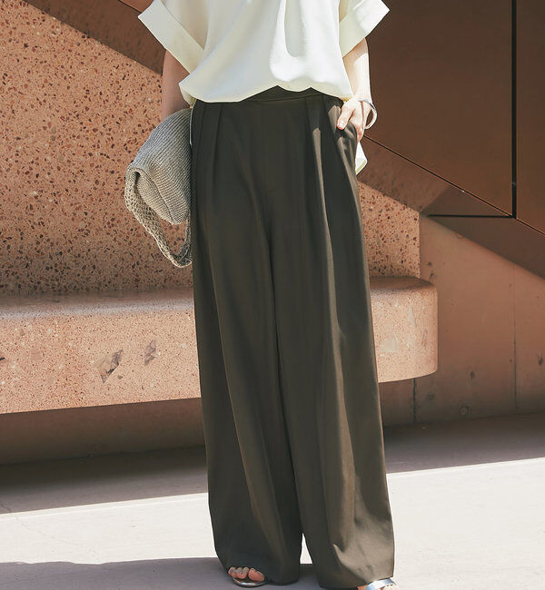  「《美シルエット・楽な履き心地》2タックワイドパンツ」|その他|カーキ