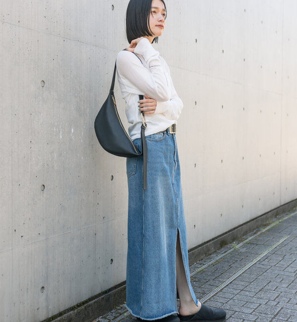  「【上品デザイン】カーブボディバッグ」|クラッチバッグ|