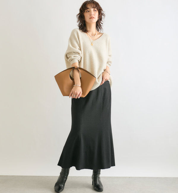  「【抜け感シルエット】ヘアリーウール片畦Vネックニット」|ニット・セーター|
