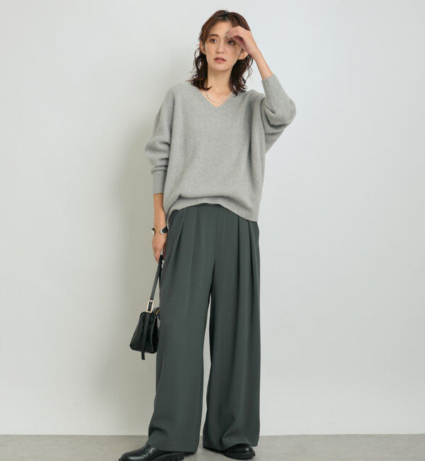  「【抜け感シルエット】ヘアリーウール片畦Vネックニット」|ニット・セーター|