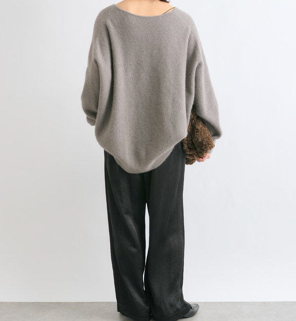  「【抜け感シルエット】ヘアリーウール片畦Vネックニット」|ニット・セーター|