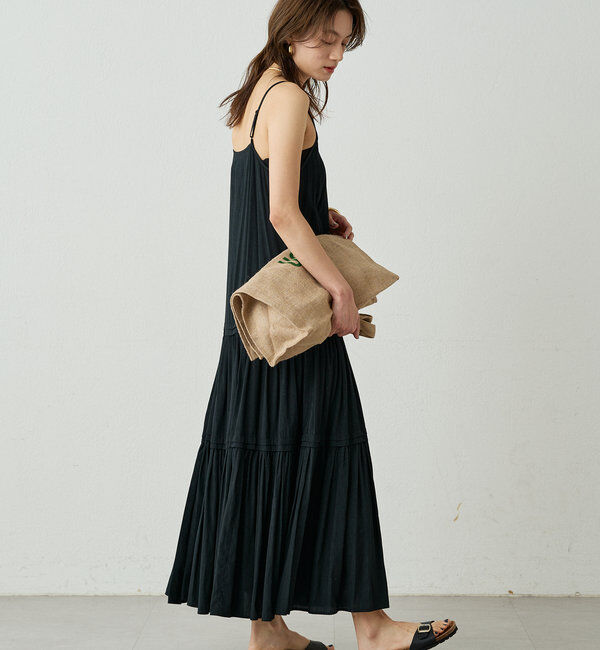  「【3サイズ展開】サテンティアードキャミワンピース」|ワンピース|