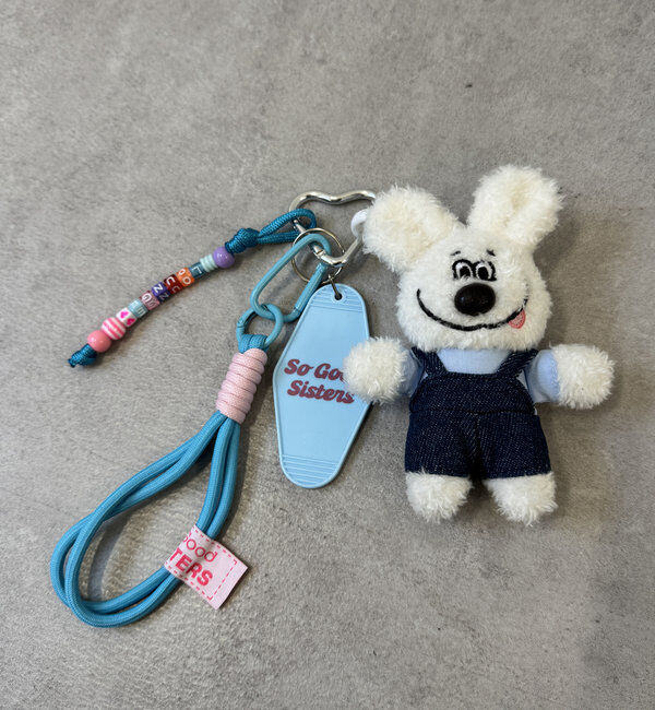  「【SO GOOD SISTERS】ウサギキーチャーム」|リング|ブルー