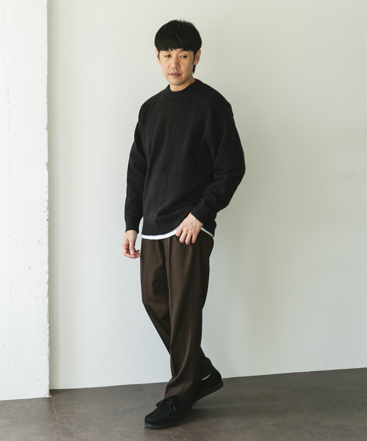 URBAN RESEARCH DOORS「AIR FIT クルーネックニット」|ニット・セーター|