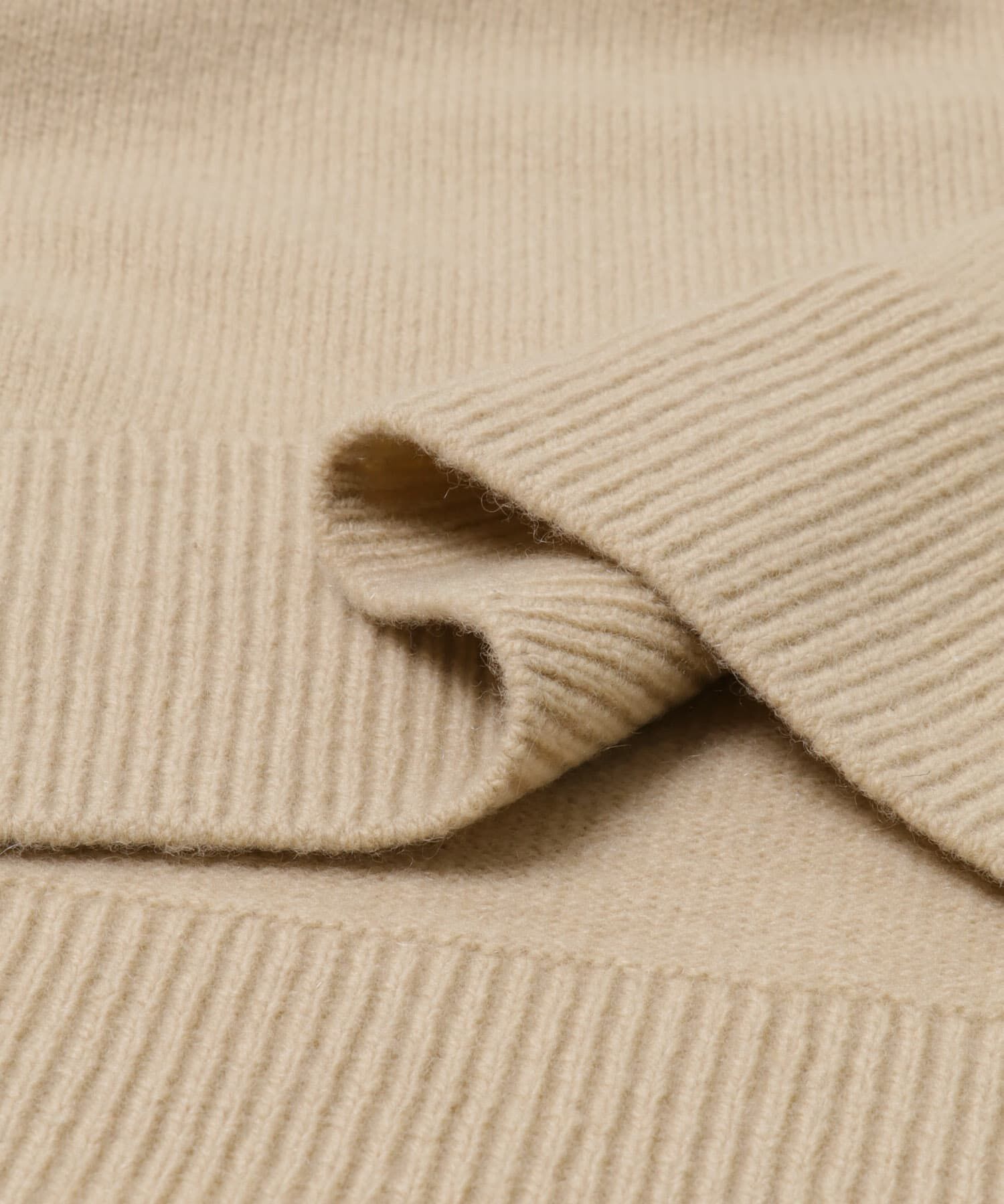 URBAN RESEARCH「カシミヤ強縮クルーネックニット」|ニット・セーター|