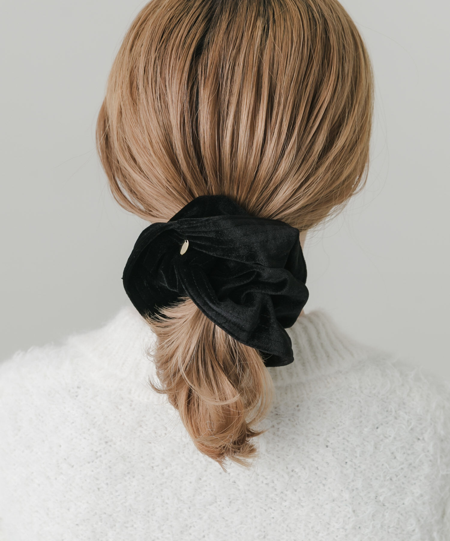 SMELLY「ベロアボリュームシュシュ」|ヘアゴム・シュシュ|