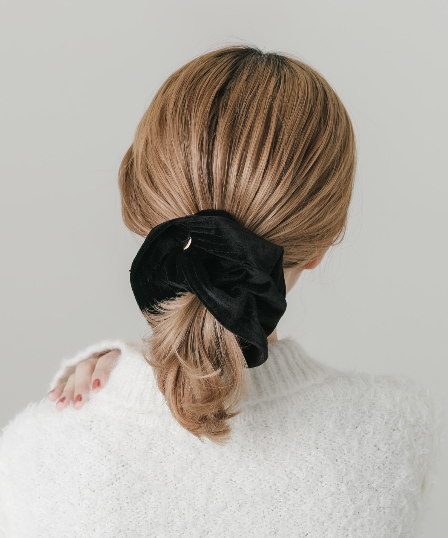 SMELLY「ベロアボリュームシュシュ」|ヘアゴム・シュシュ|