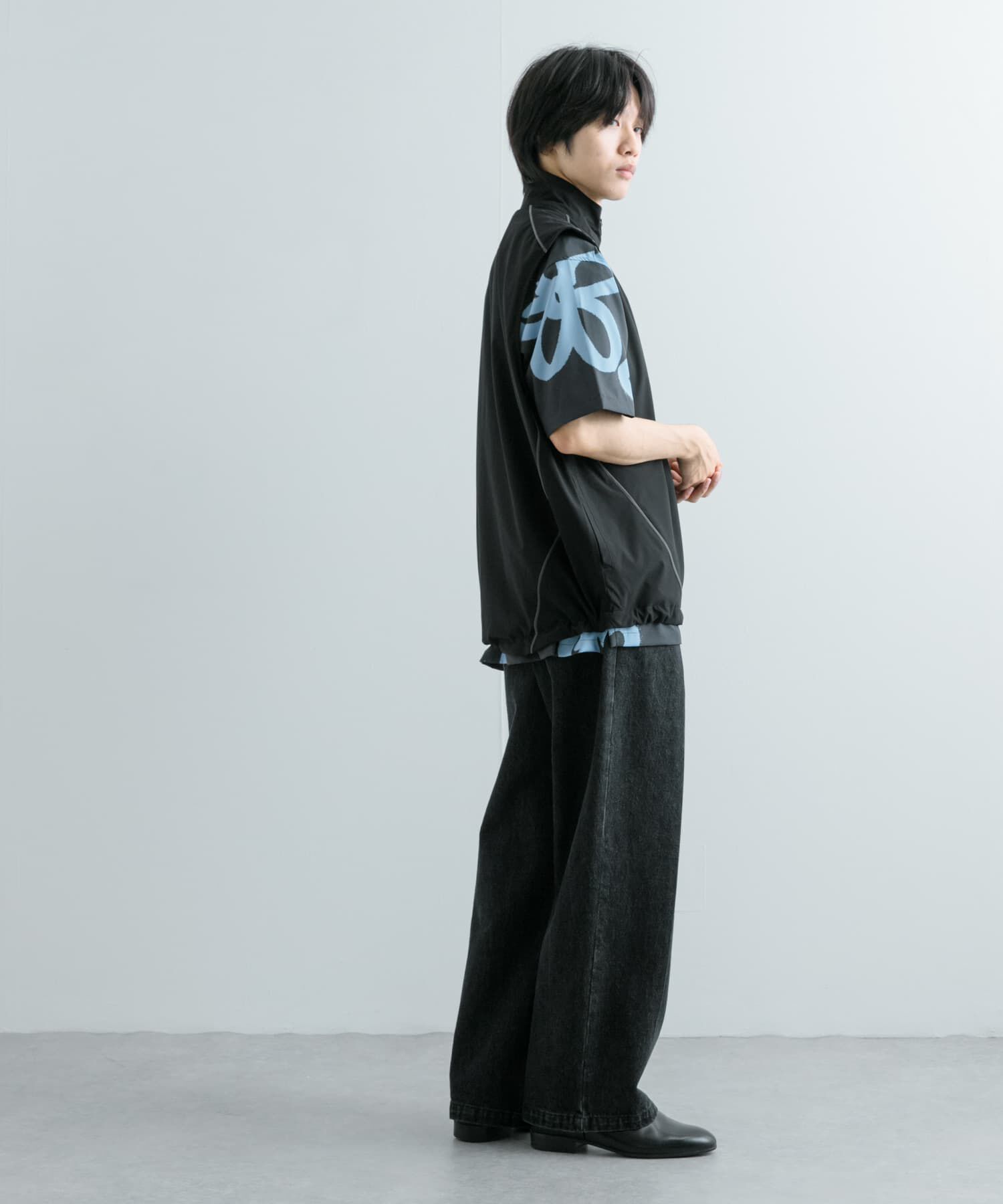 SENSE OF PLACE by URBAN RESEARCH「『セットアップ対応』 ブロックドトラックベスト」|ノーカラーコート|