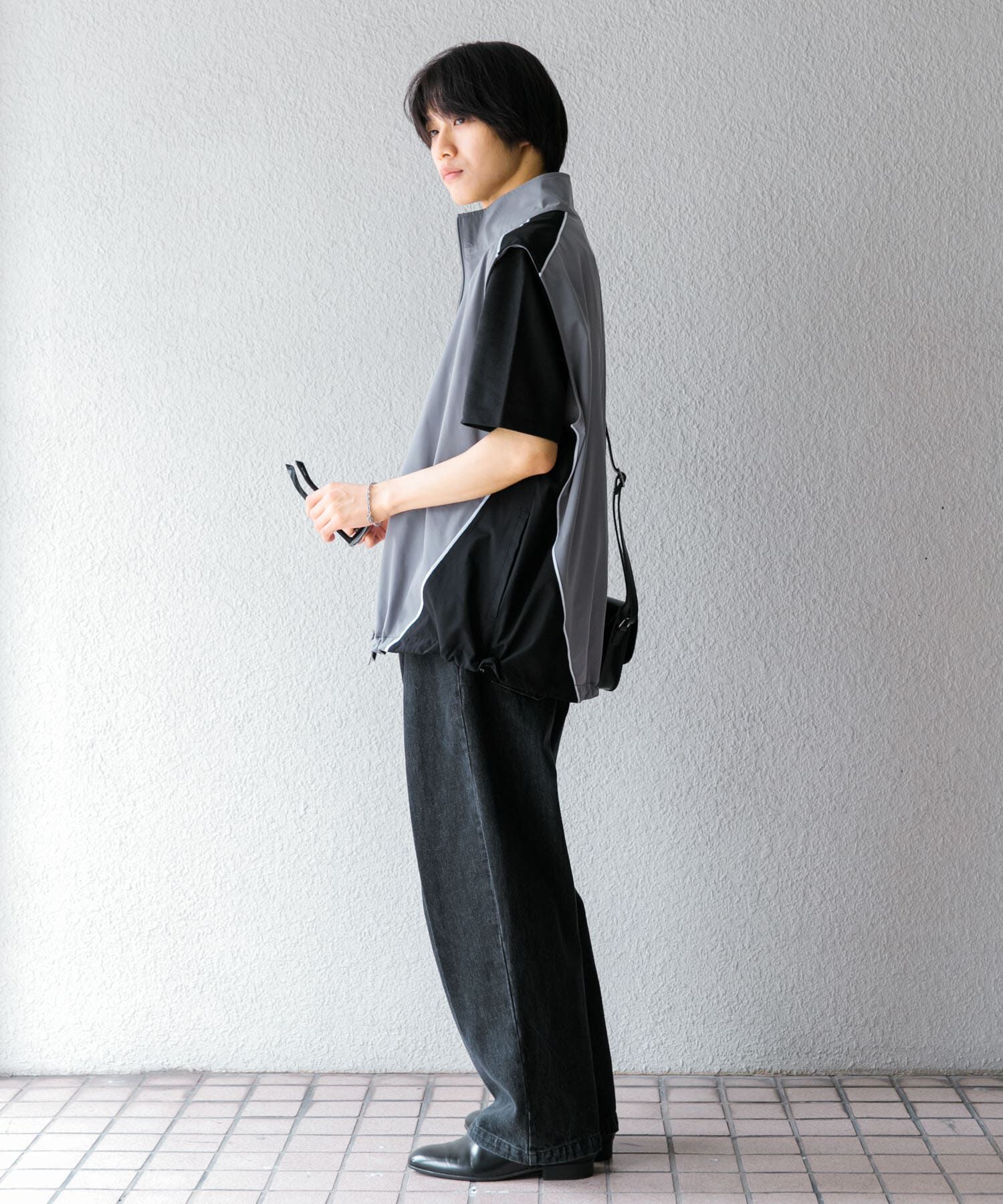 SENSE OF PLACE by URBAN RESEARCH「『セットアップ対応』 ブロックドトラックベスト」|ノーカラーコート|