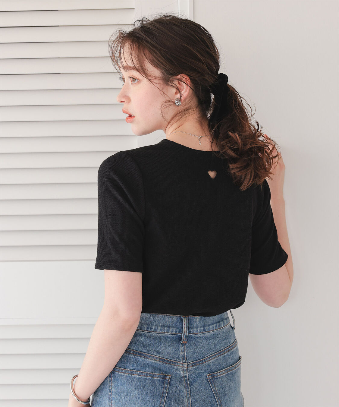 titivate「ハートカット刺繍前後2wayハーフスリーブTシャツ」|Tシャツ・カットソー|ブラック