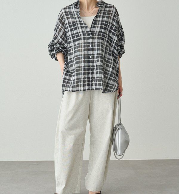  「【日焼け・冷房対策に◎】綿麻チェックオーバーシャツブラウス」|シャツ・ブラウス|