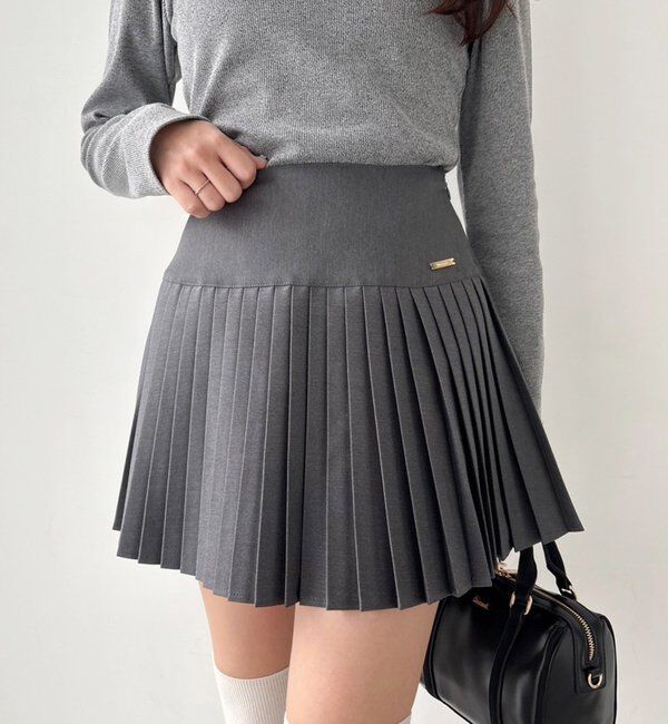  「【WEB限定リバイバル】細プリーツスカート」|スカート|チャコールグレー