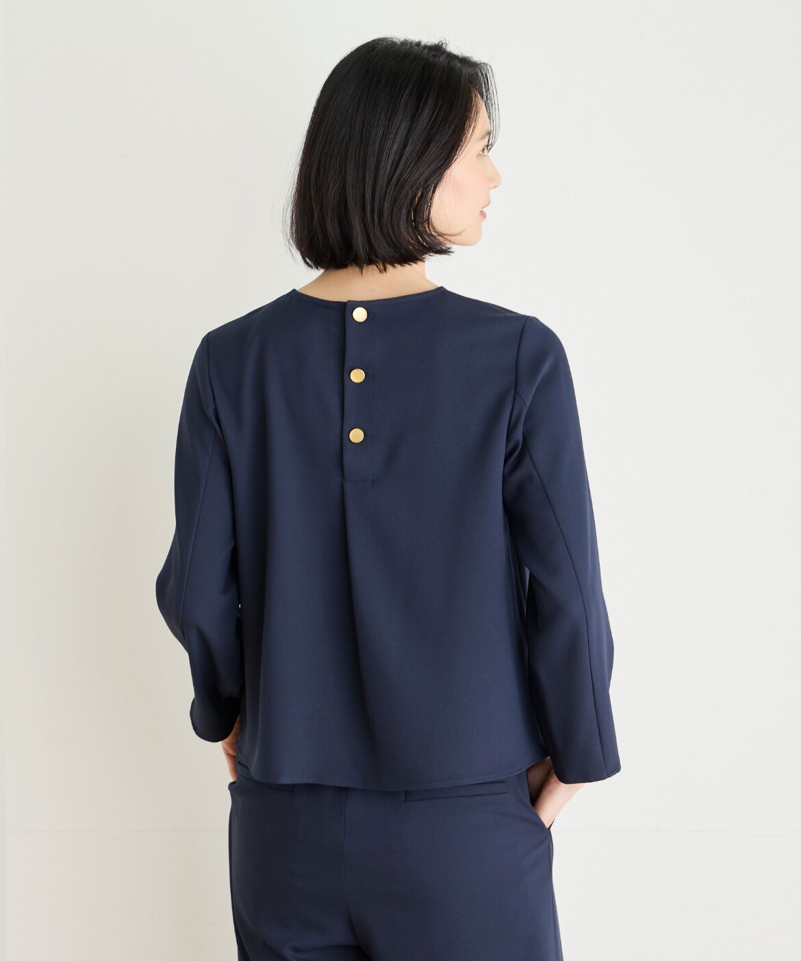 7-IDconcept.「バックボタンブラウス」|シャツ・ブラウス|
