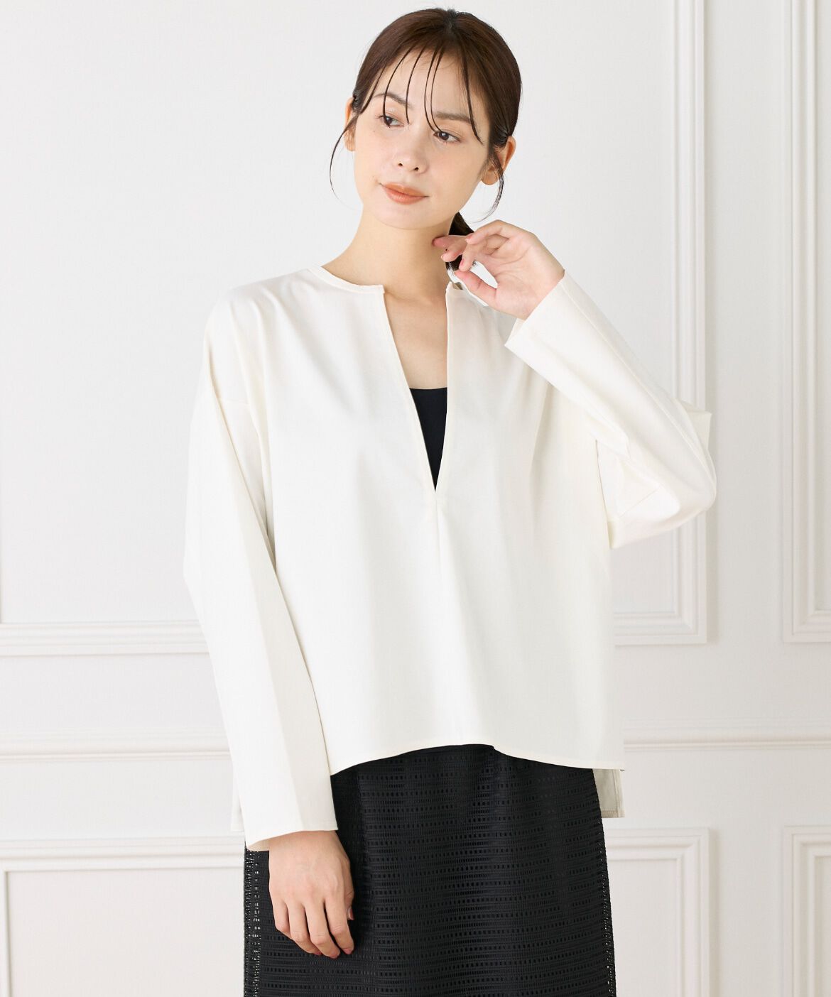 DAY by DAY it&rsquo;s international「コットンポンチキーネックオーバーカットソー」|Tシャツ・カットソー|オフホワイト1