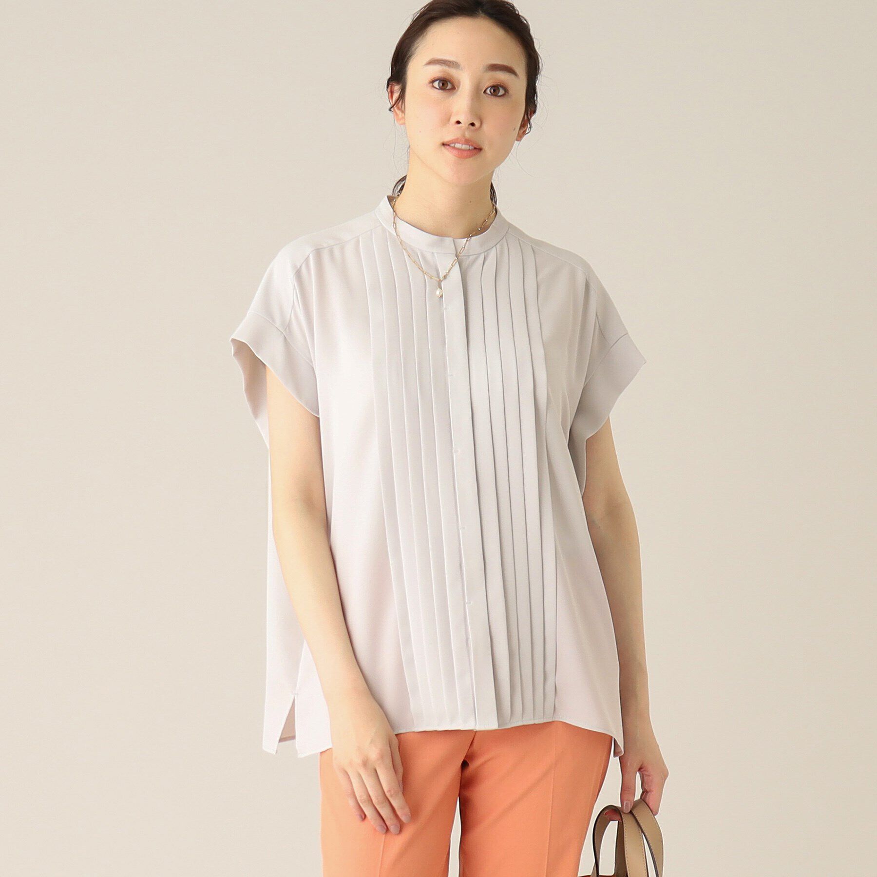 UNTITLED「【大人気！／ゆったり軽い／洗える】フロントタック ジョーゼットシャツ」|シャツ・ブラウス|