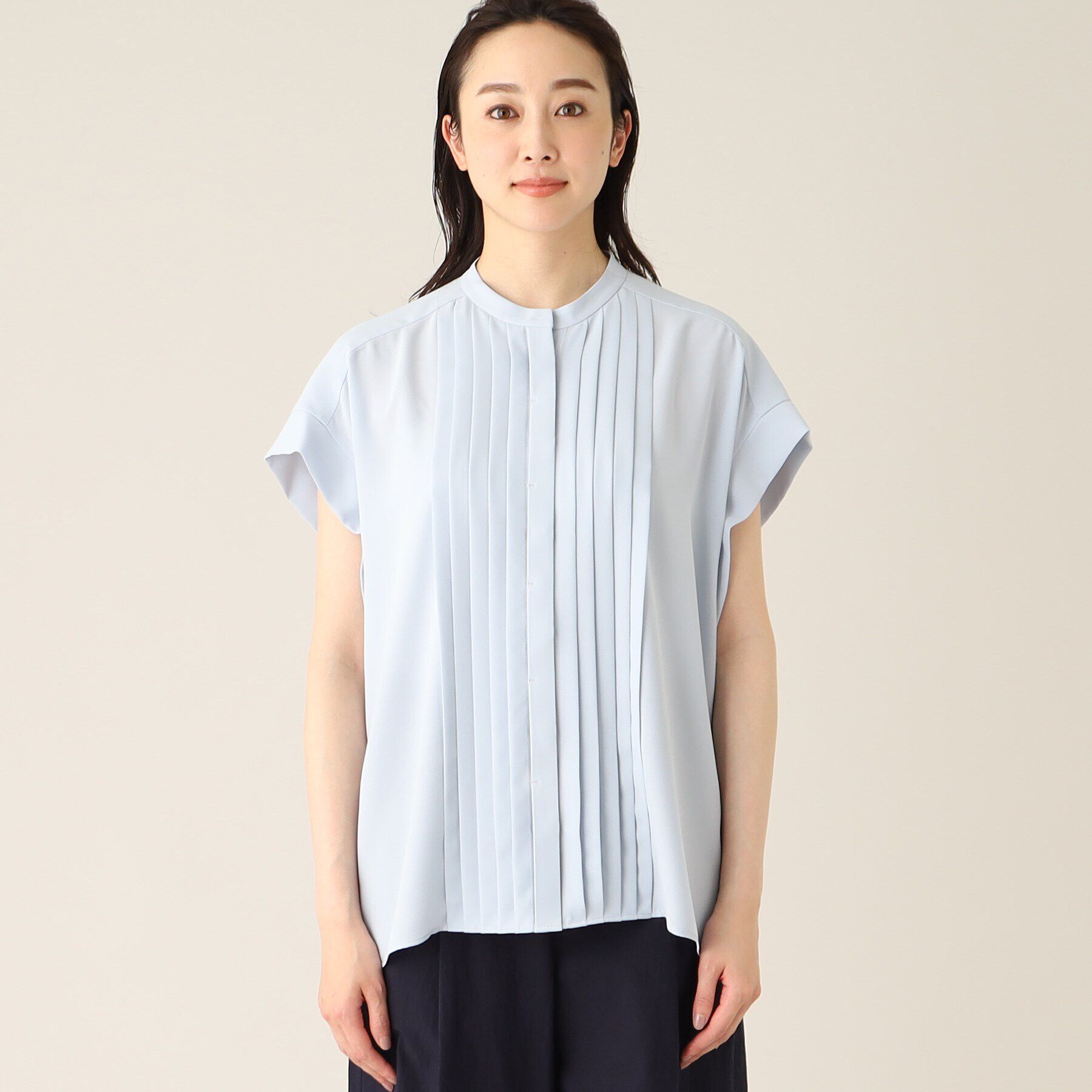 UNTITLED「【大人気！／ゆったり軽い／洗える】フロントタック ジョーゼットシャツ」|シャツ・ブラウス|