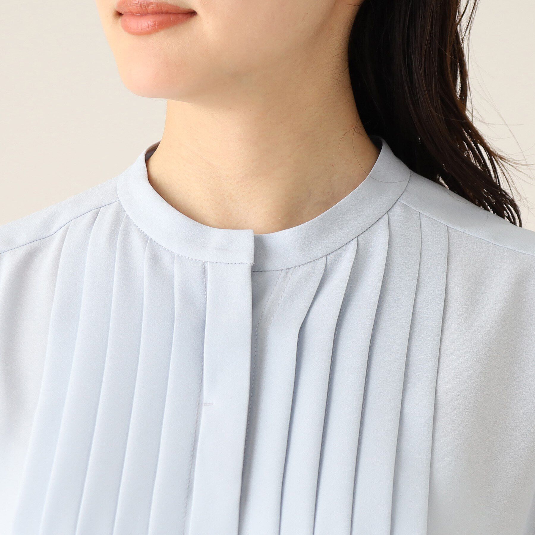 UNTITLED「【大人気！／ゆったり軽い／洗える】フロントタック ジョーゼットシャツ」|シャツ・ブラウス|