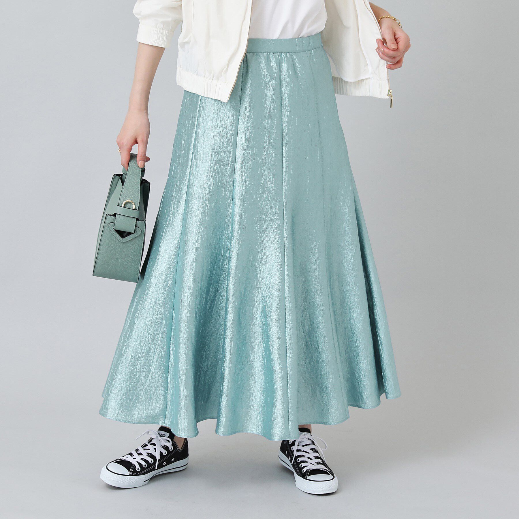 UNTITLED「【1枚で着映え／洗える】メタリックフレアスカート」|スカート|