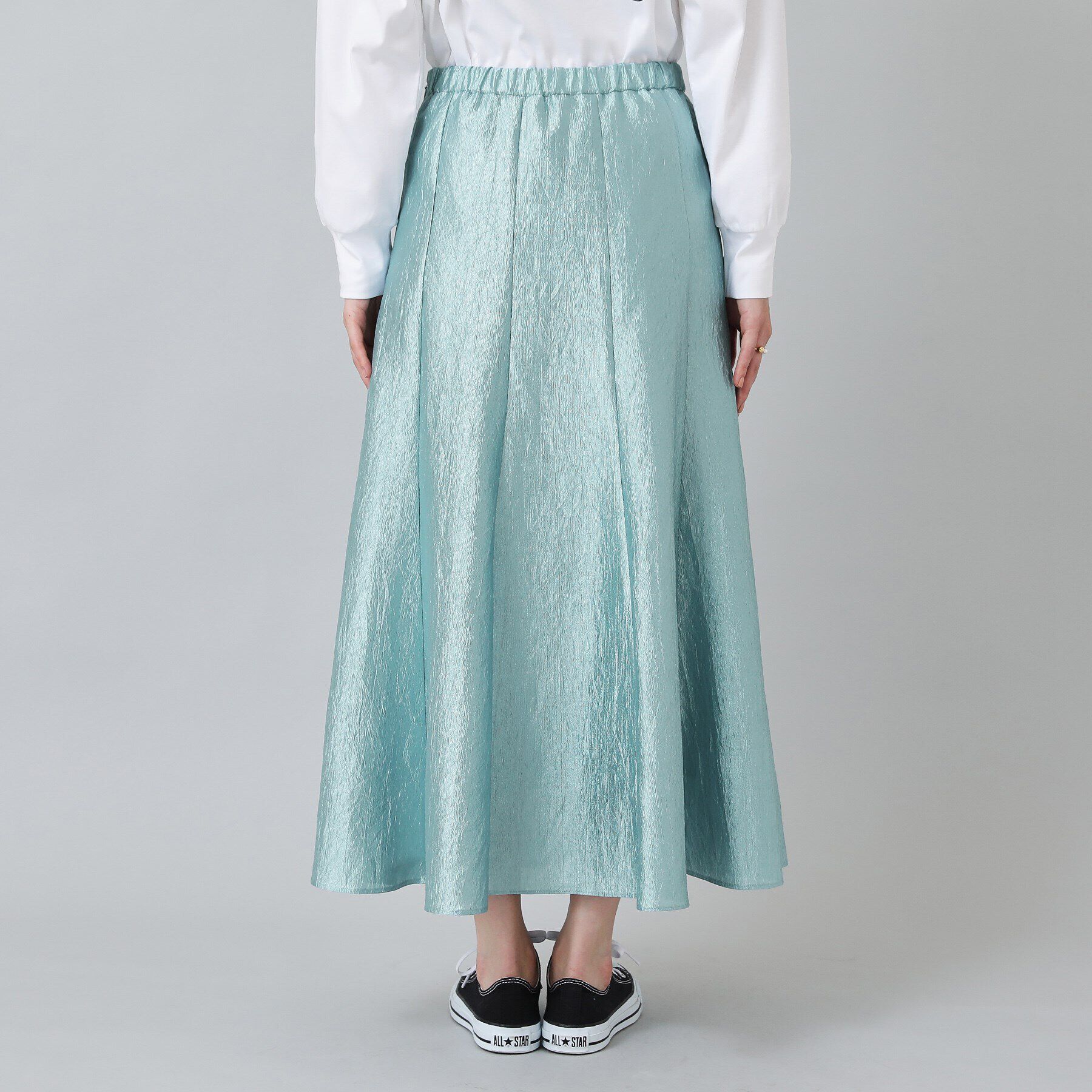 UNTITLED「【1枚で着映え／洗える】メタリックフレアスカート」|スカート|